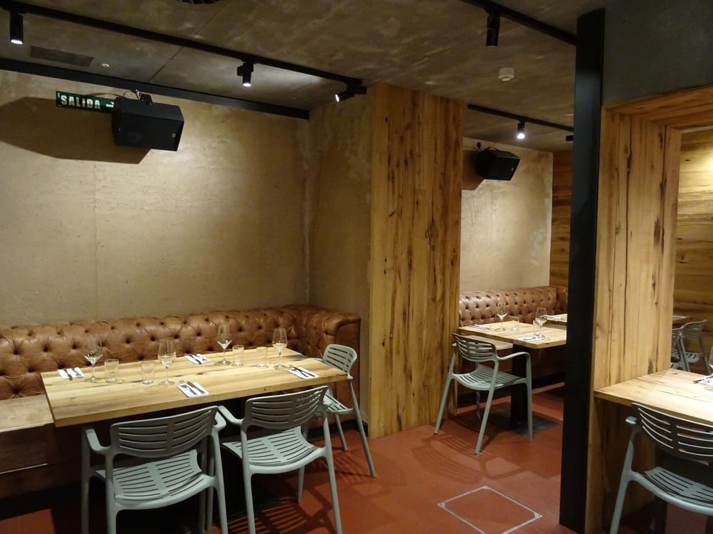 Bearan Bar & Rooms Pampeluna Zewnętrze zdjęcie
