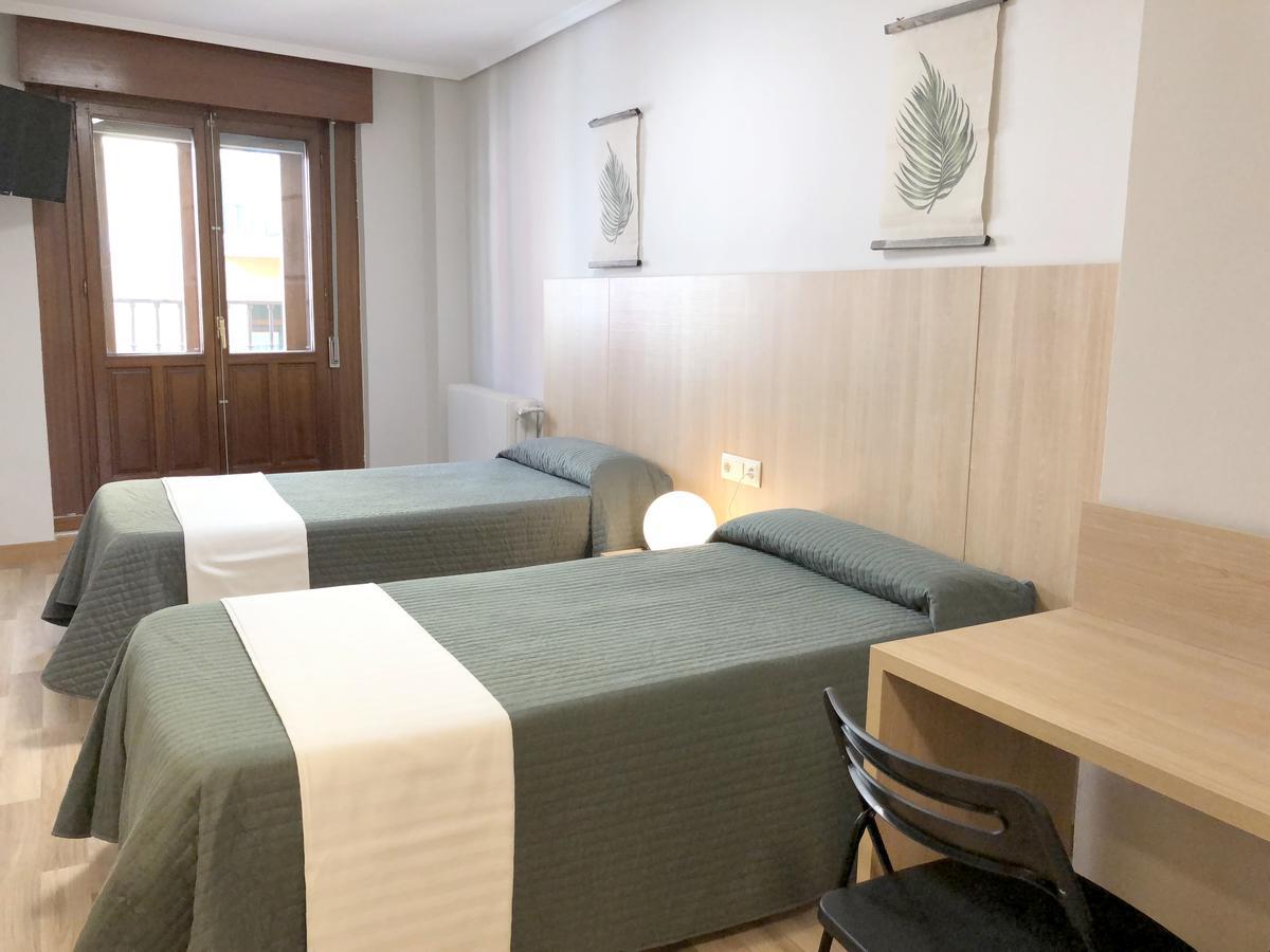 Bearan Bar & Rooms Pampeluna Zewnętrze zdjęcie