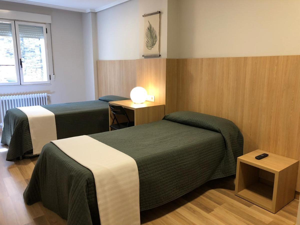Bearan Bar & Rooms Pampeluna Zewnętrze zdjęcie